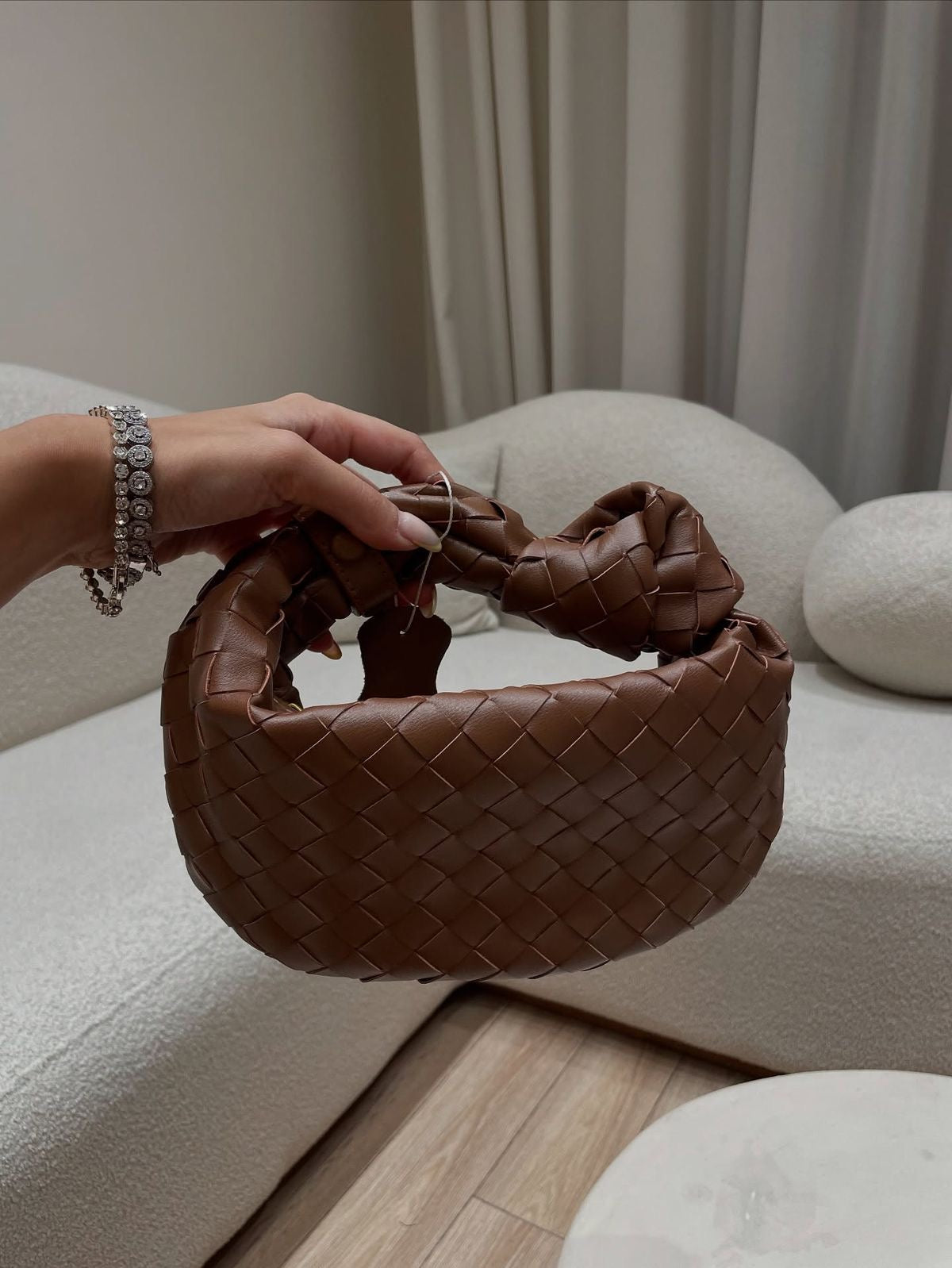 MALA BOTTEGA