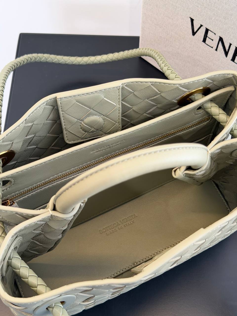BOTTEGA VENETA