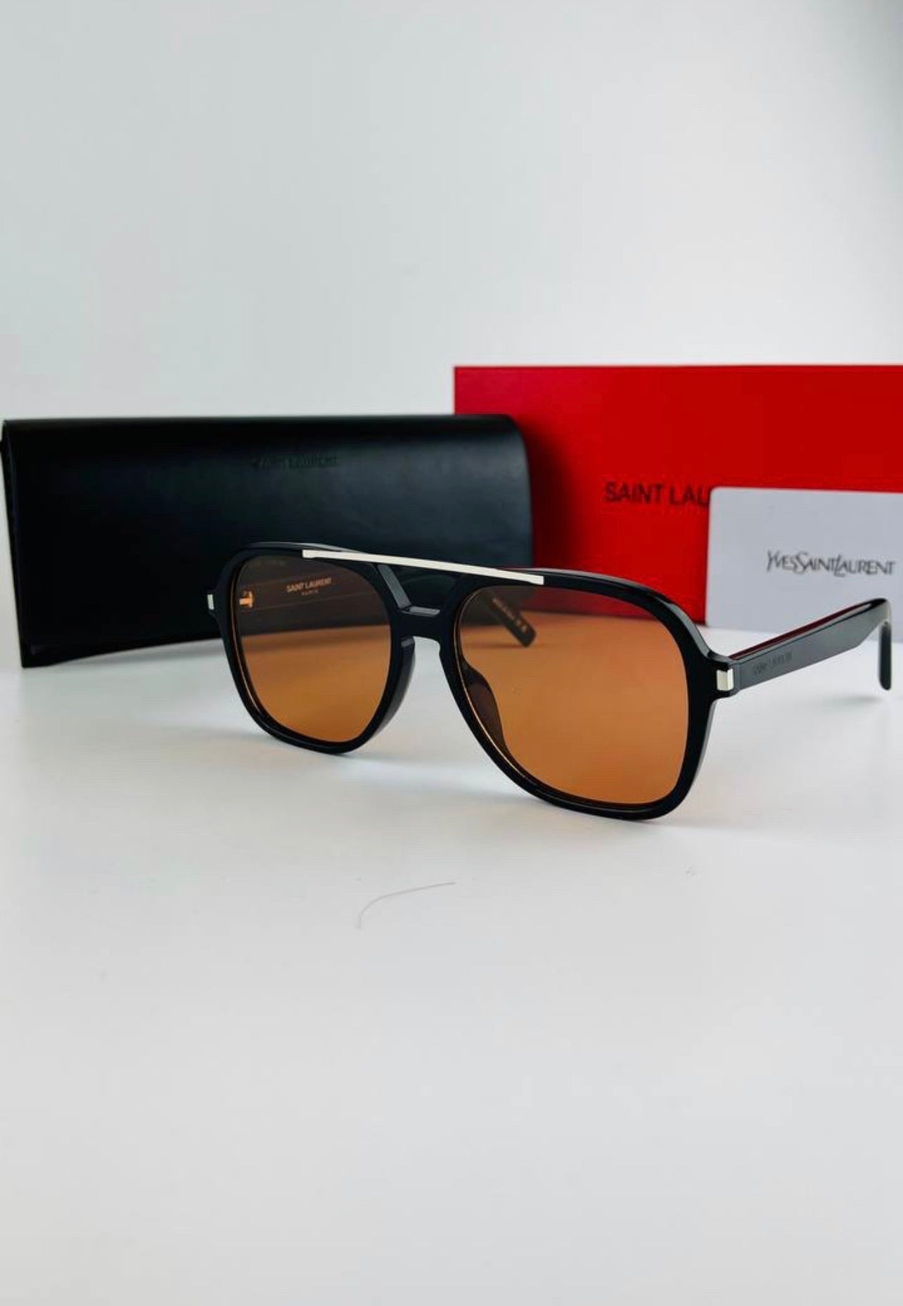 Óculos YSL