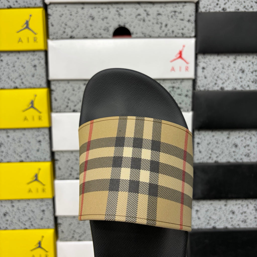 Chinelo BURBERRY