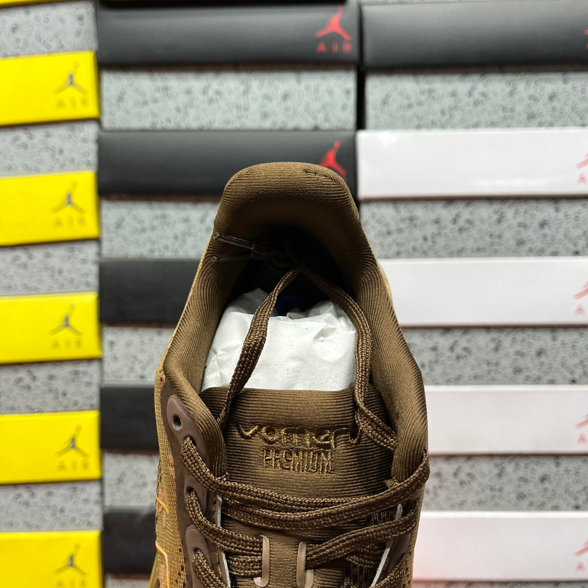 Sapatilhas NIKE ZOOM VOMERO PREMIUM