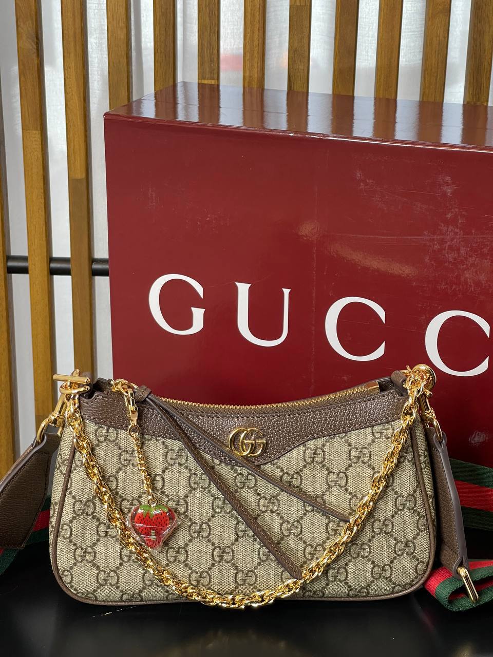 GUCCI
