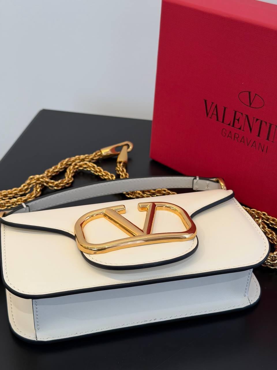 VALENTINO