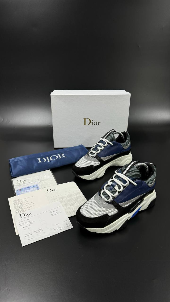 DIOR