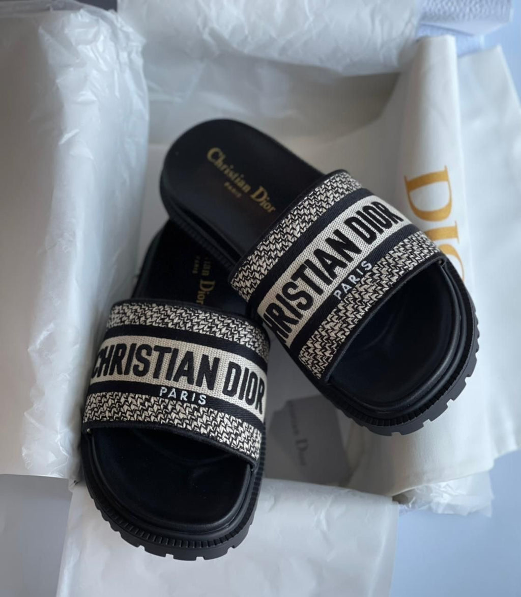 Chinelo DIOR