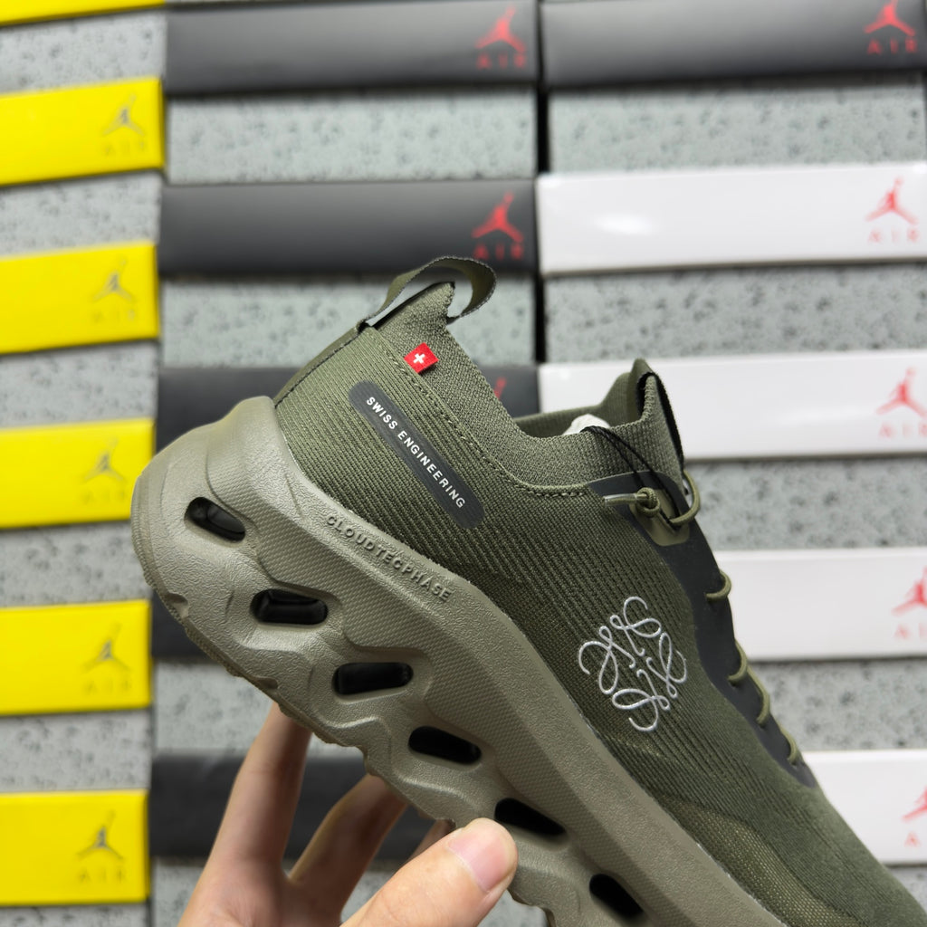 Sapatilhas LOEWE x On Cloudtilt – Army Green