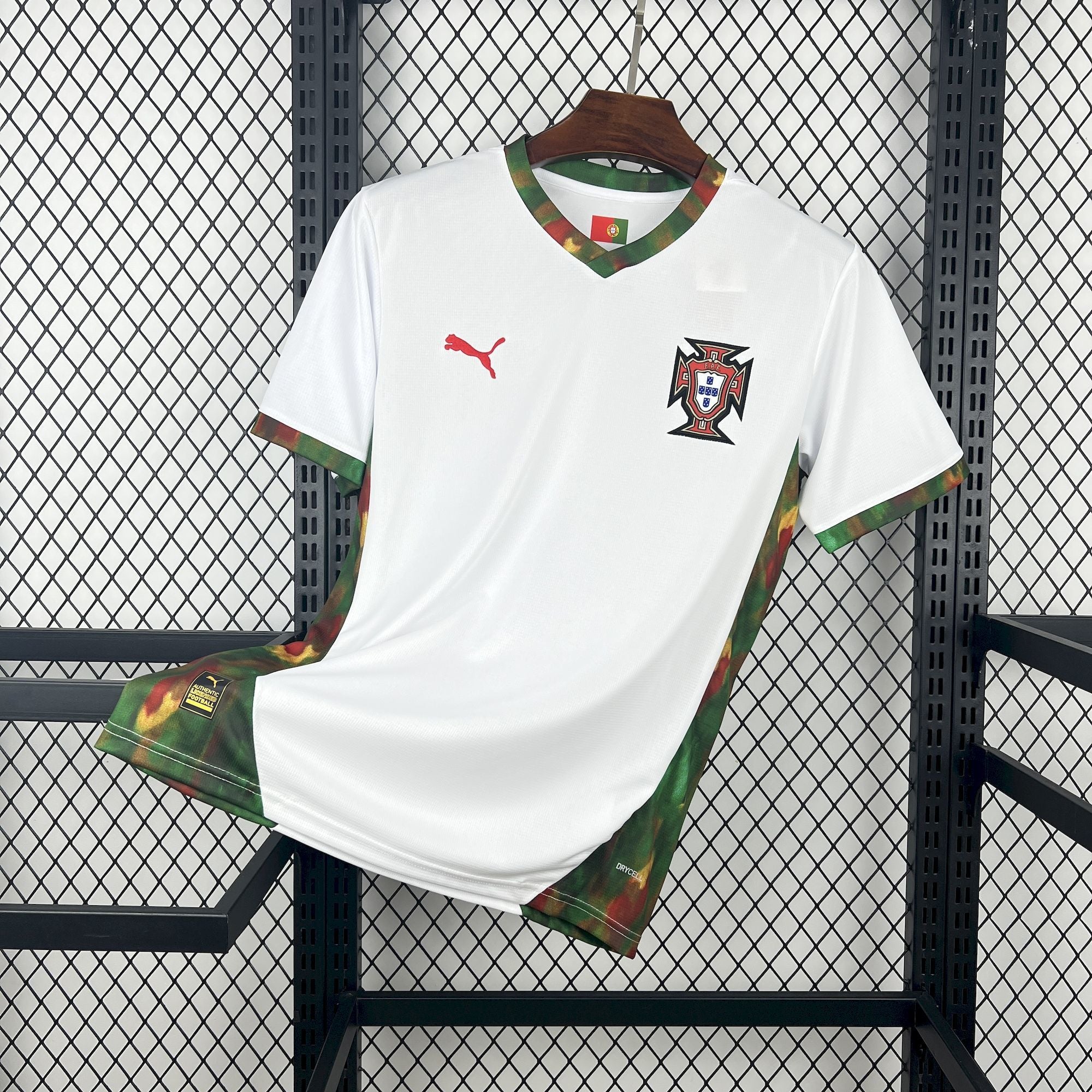 🇵🇹 Camisola Portugal Edição Especial Branca Premium