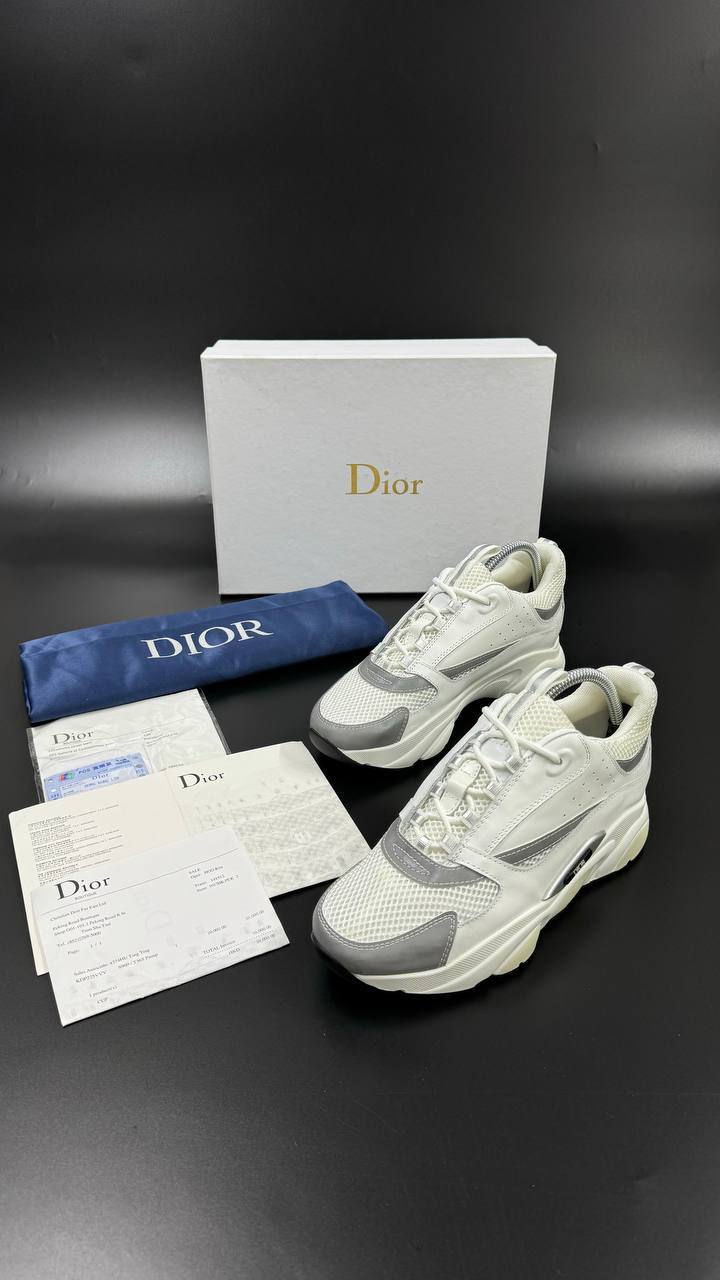 DIOR