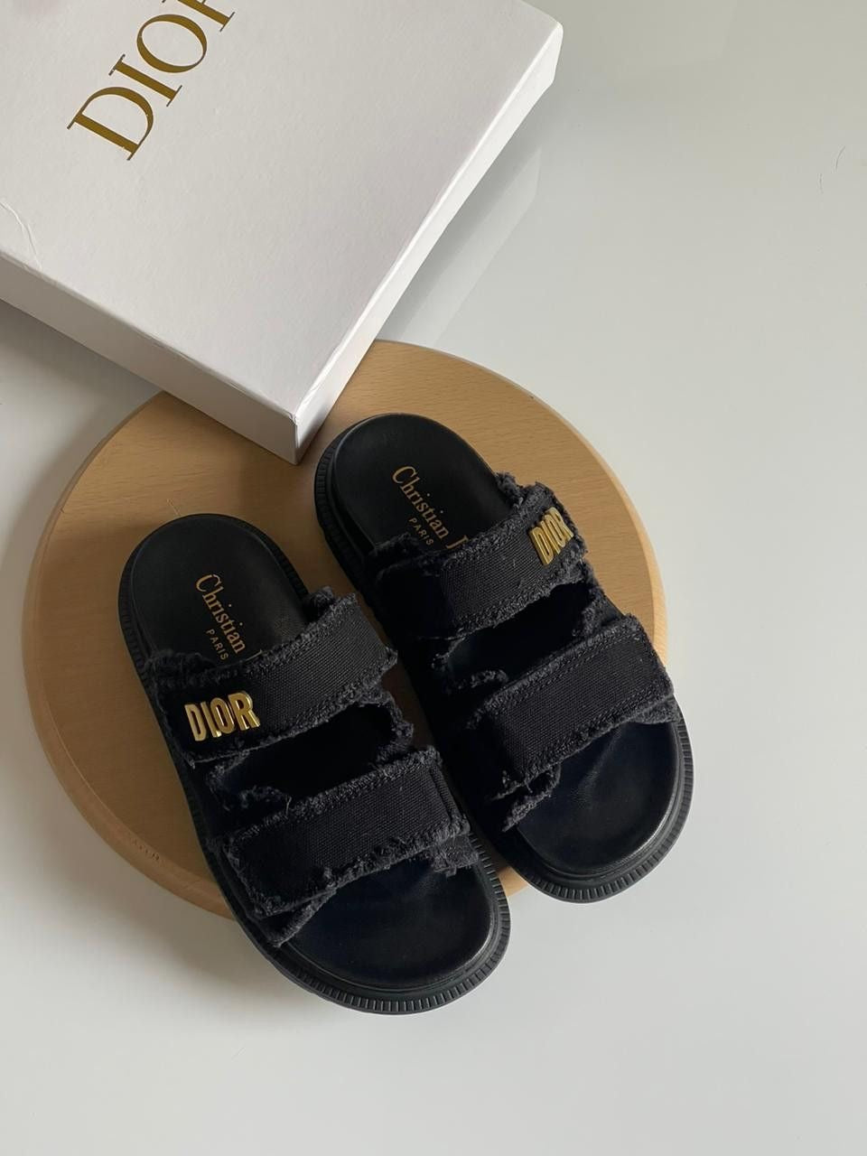 Chinelo DIOR