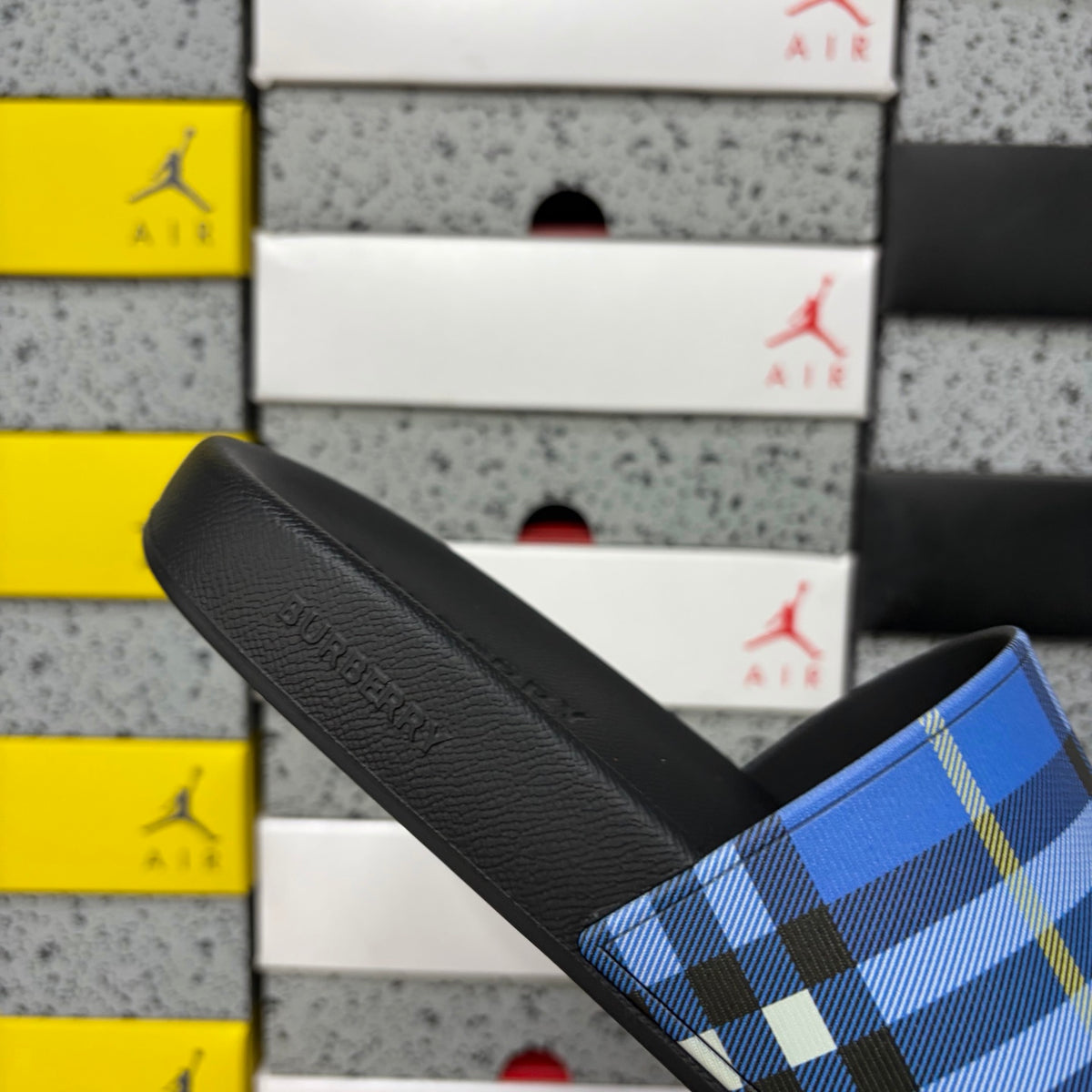 Chinelo BURBERRY