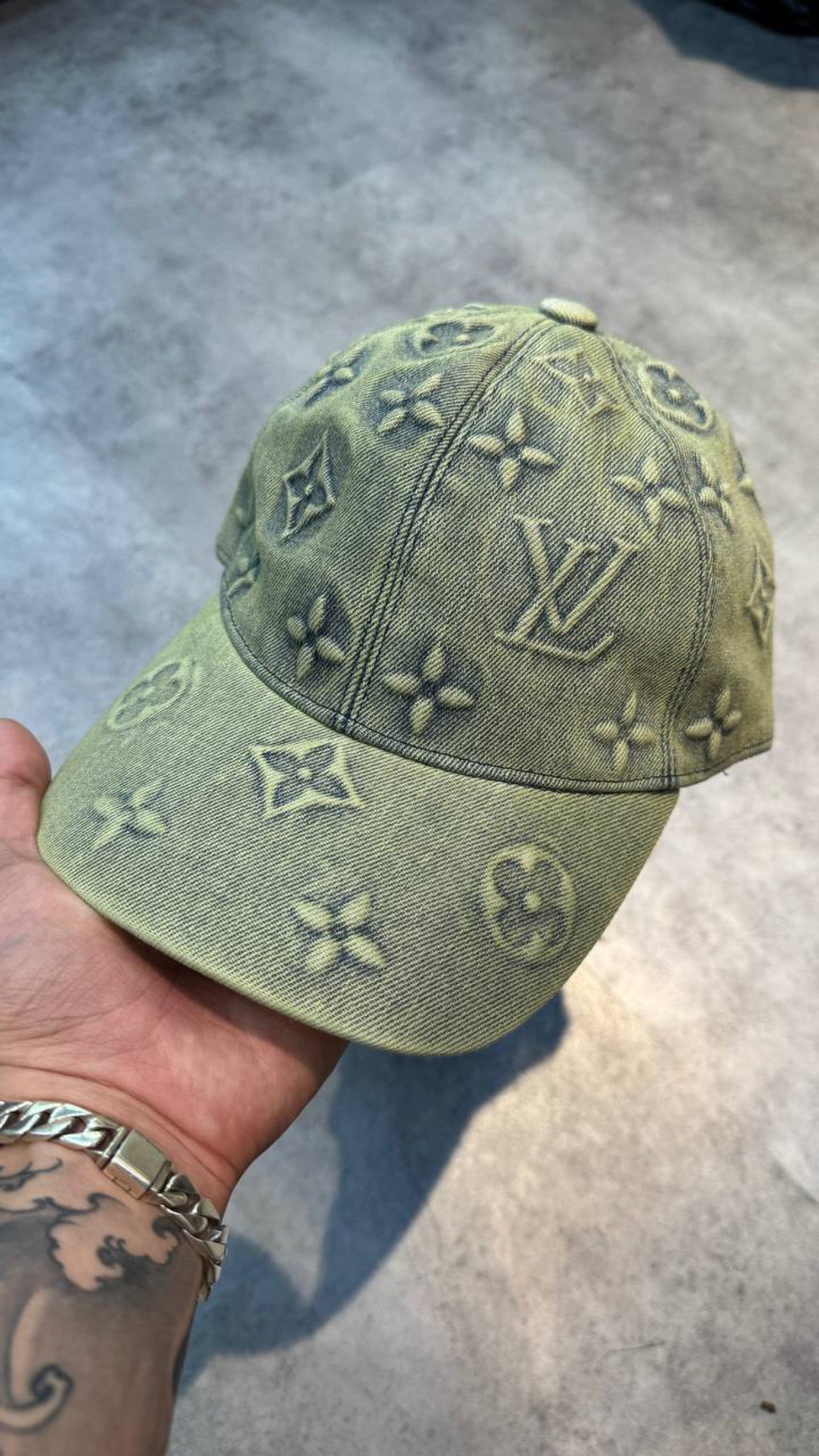 Chapéu LV