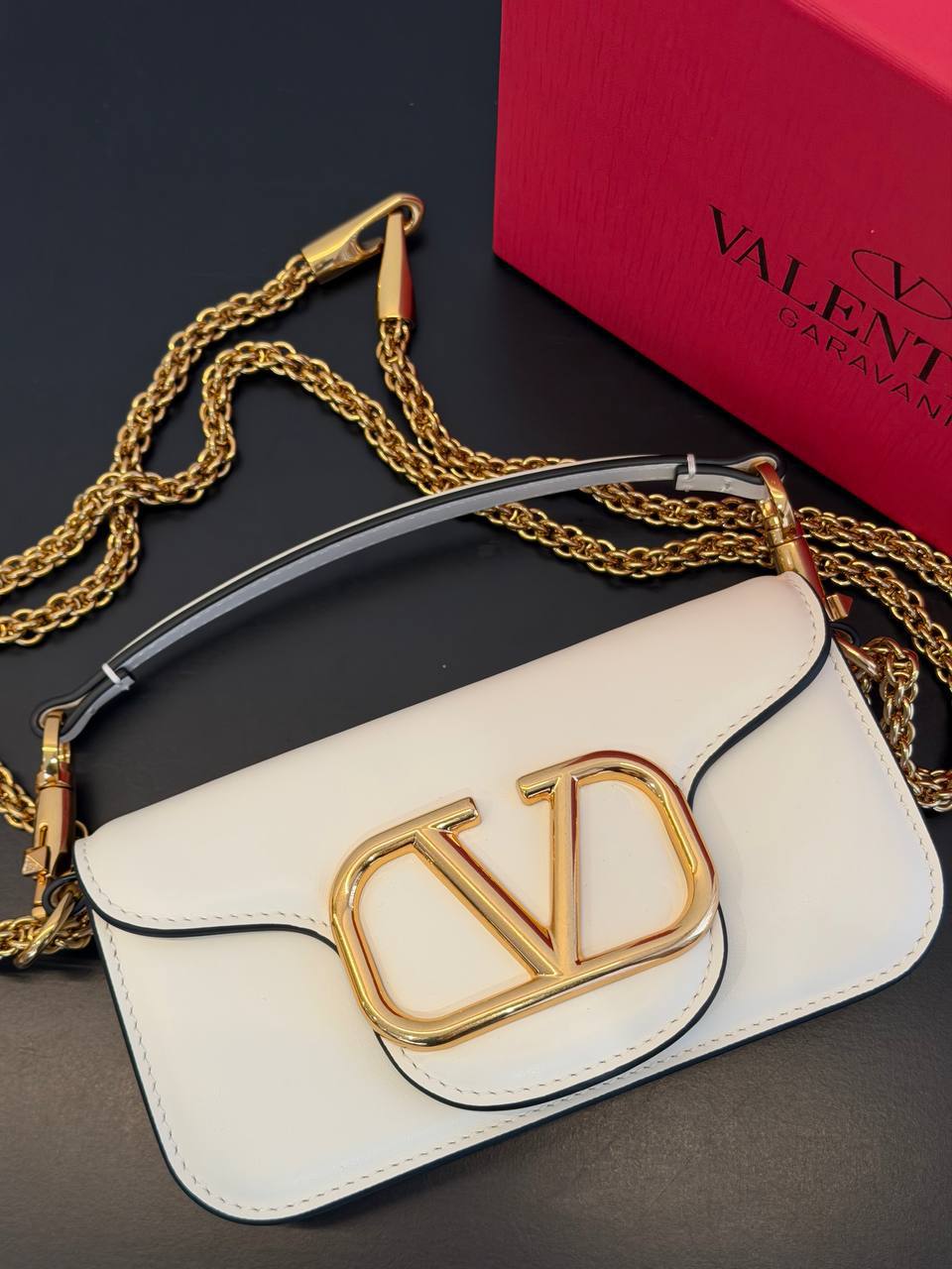 VALENTINO