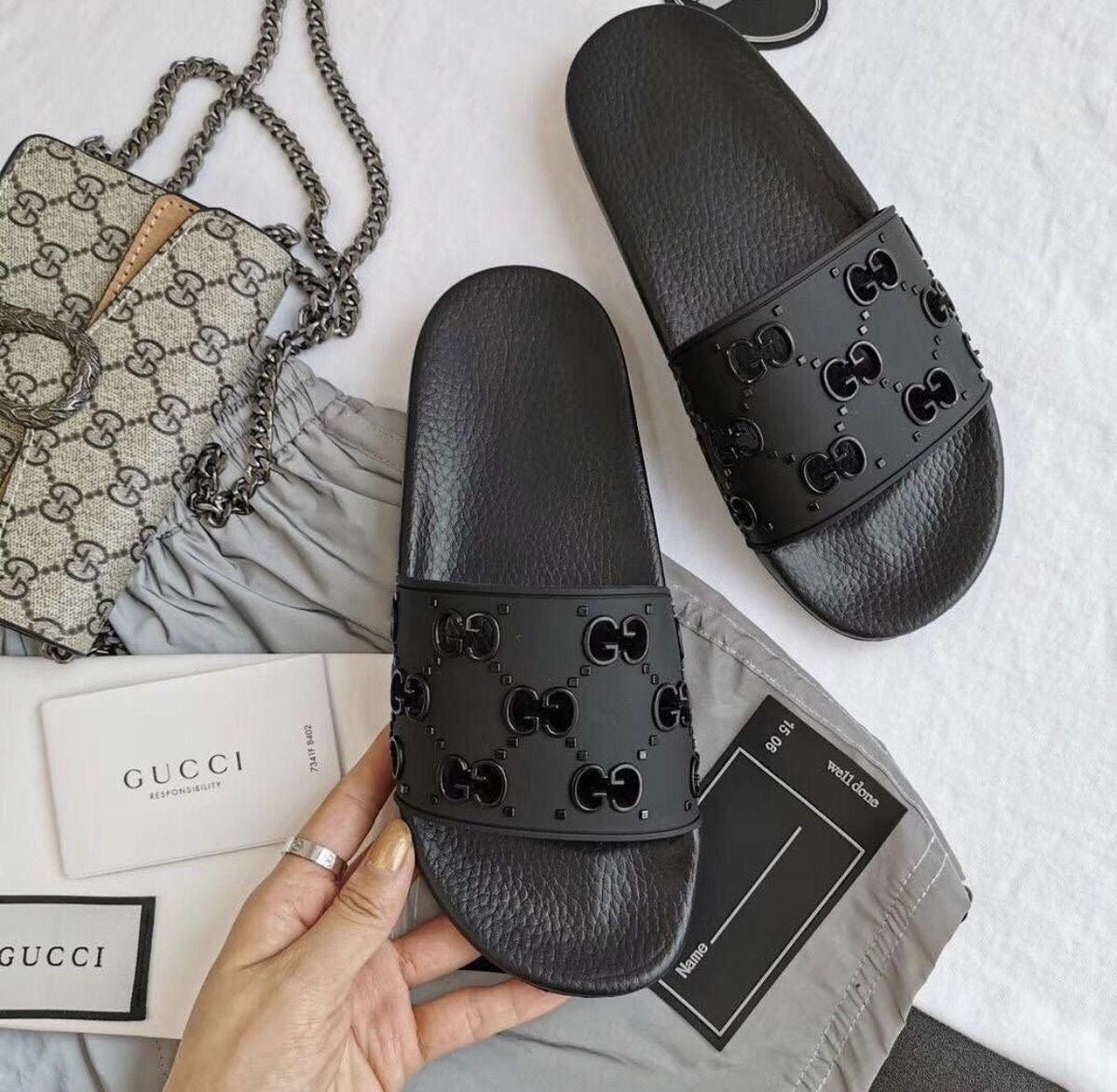 Chinelo GUCCI