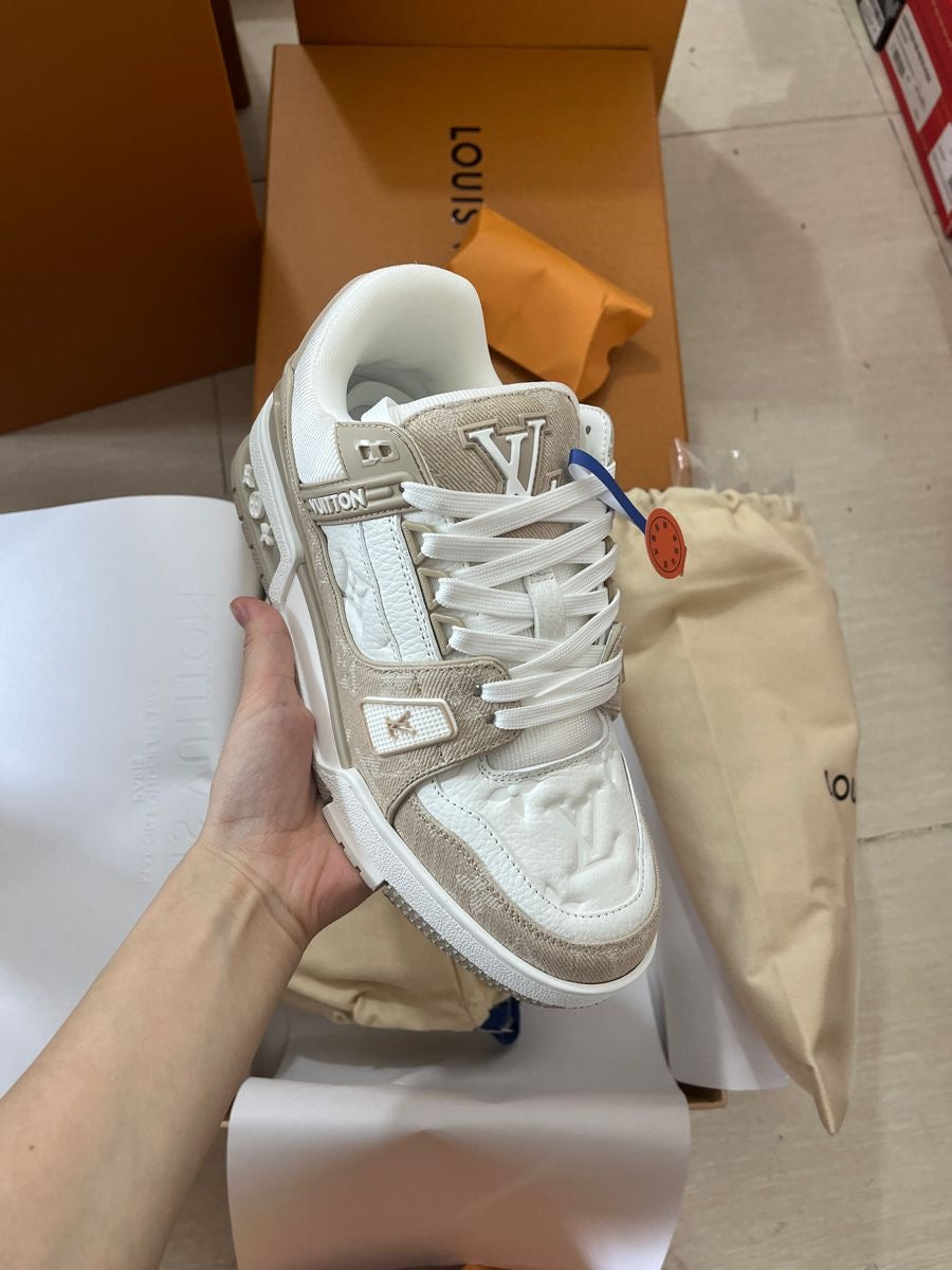 LV