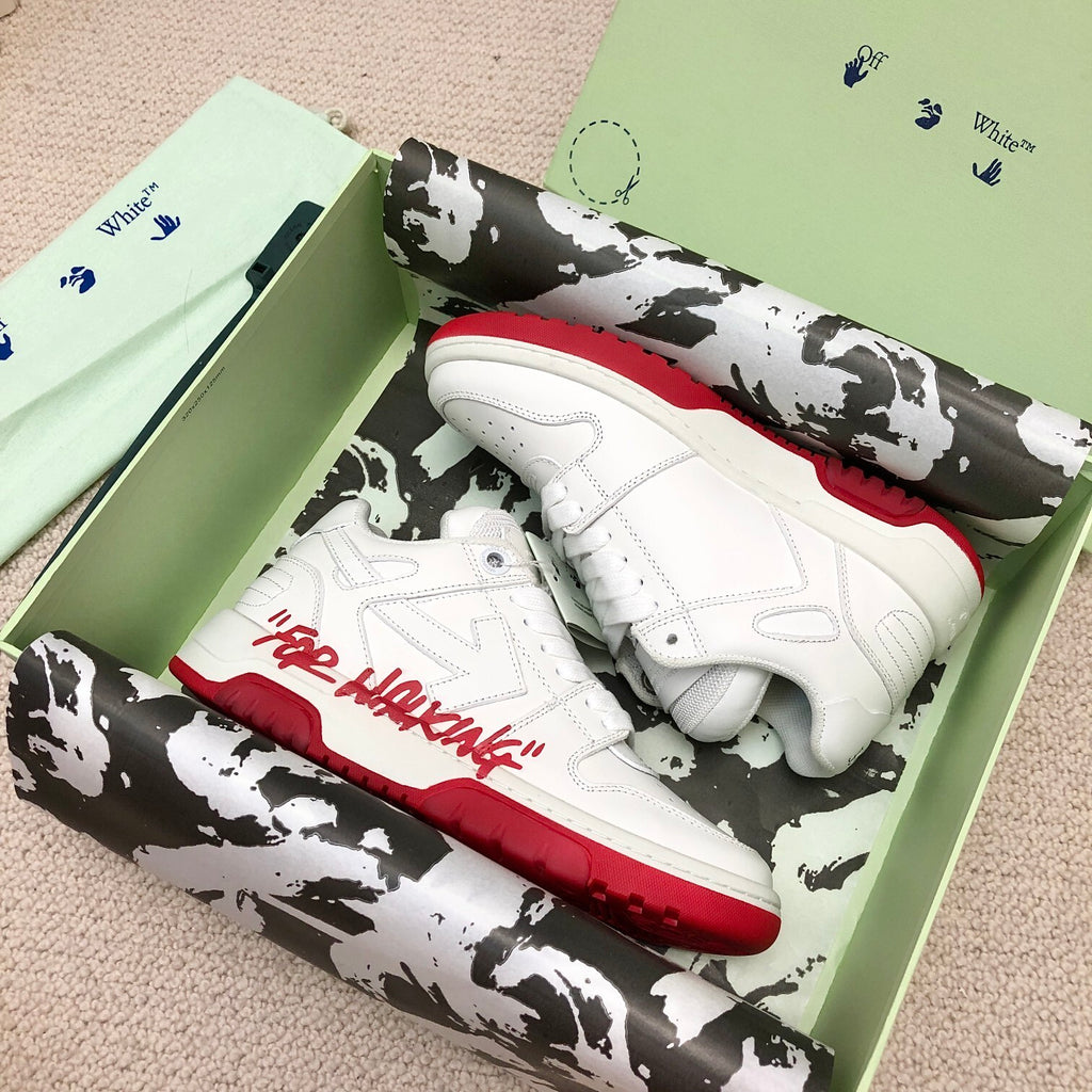 OFF-WHITE