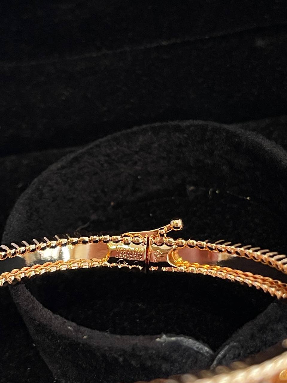 VAN CLEEF