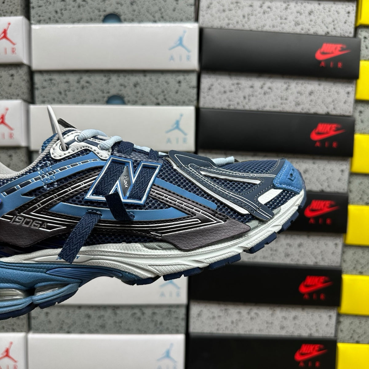 New Balance 1906