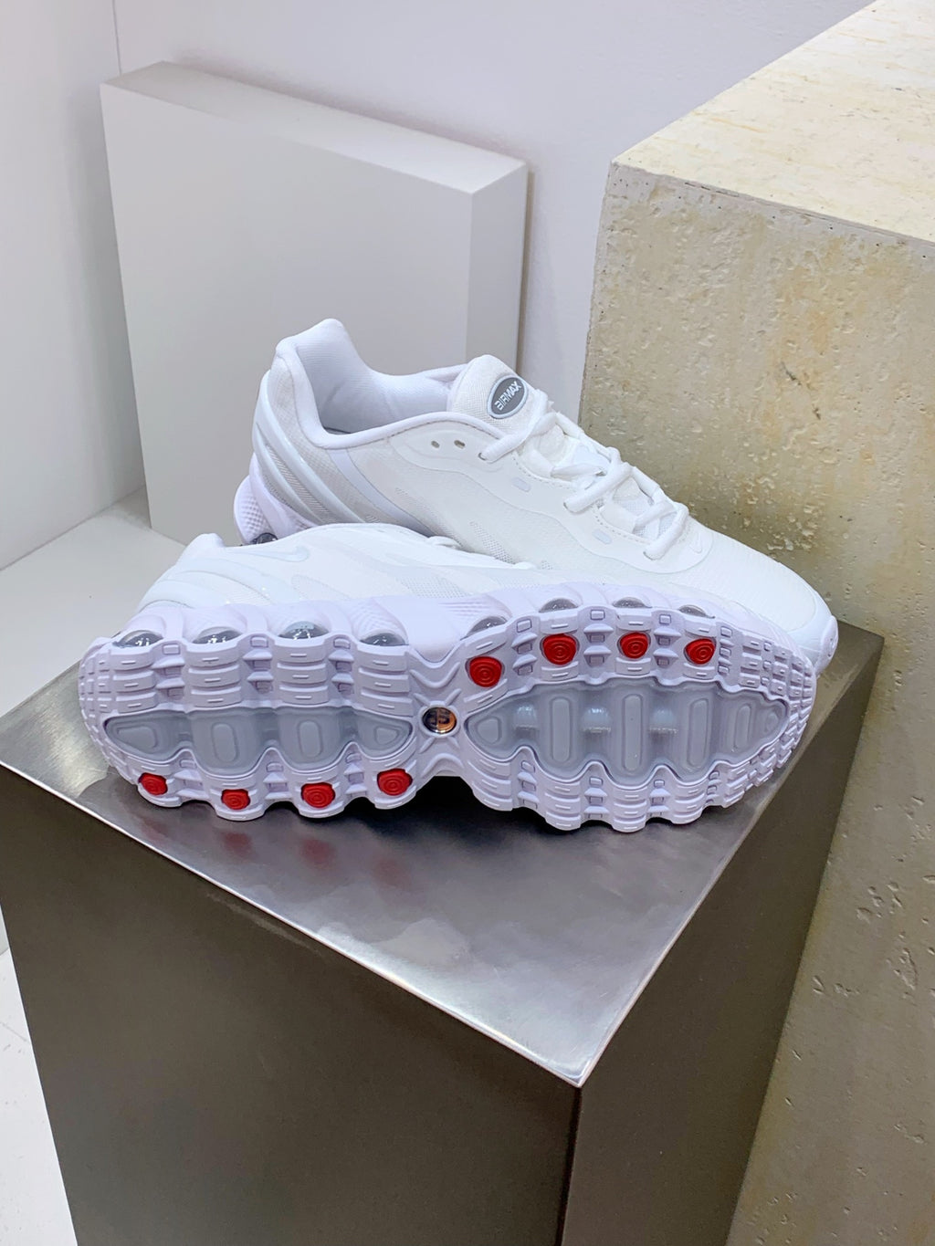 Nike DN8