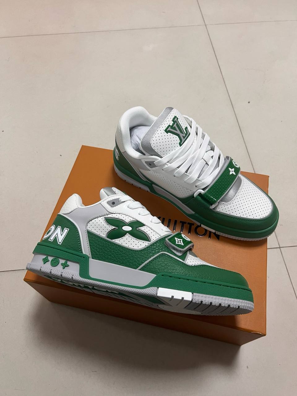 LV