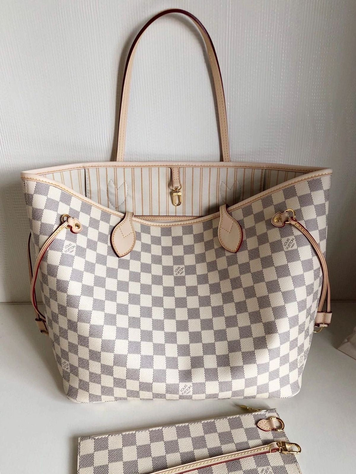 Mala LV