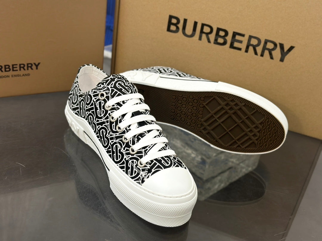 BURBERRY