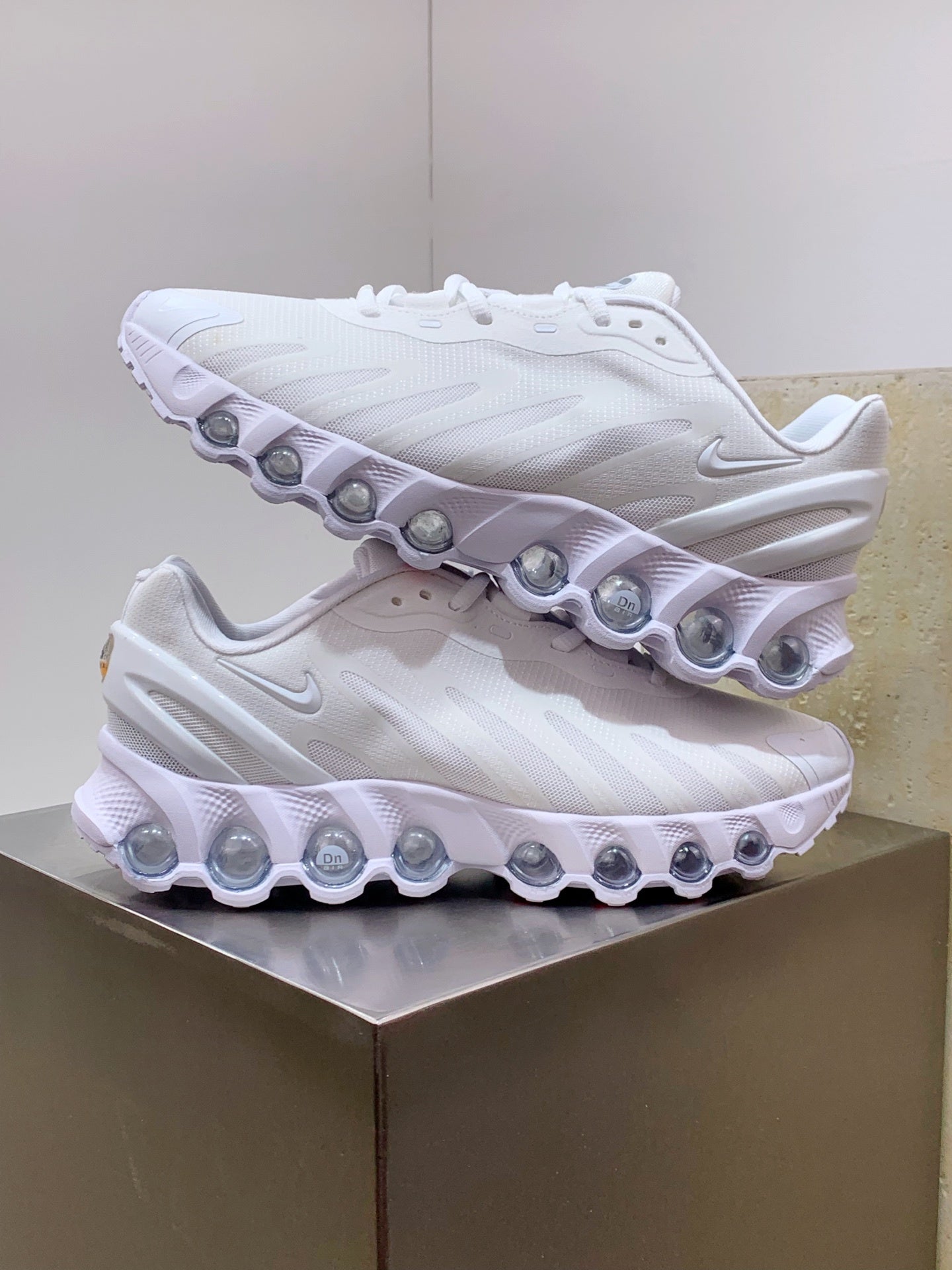 Nike DN8