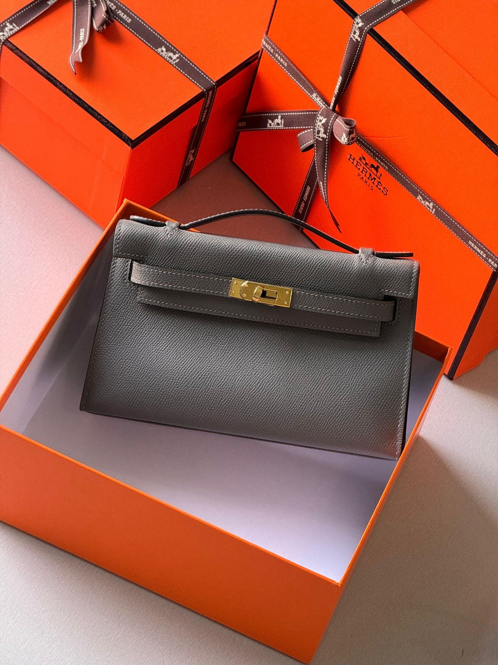 HERMÈS