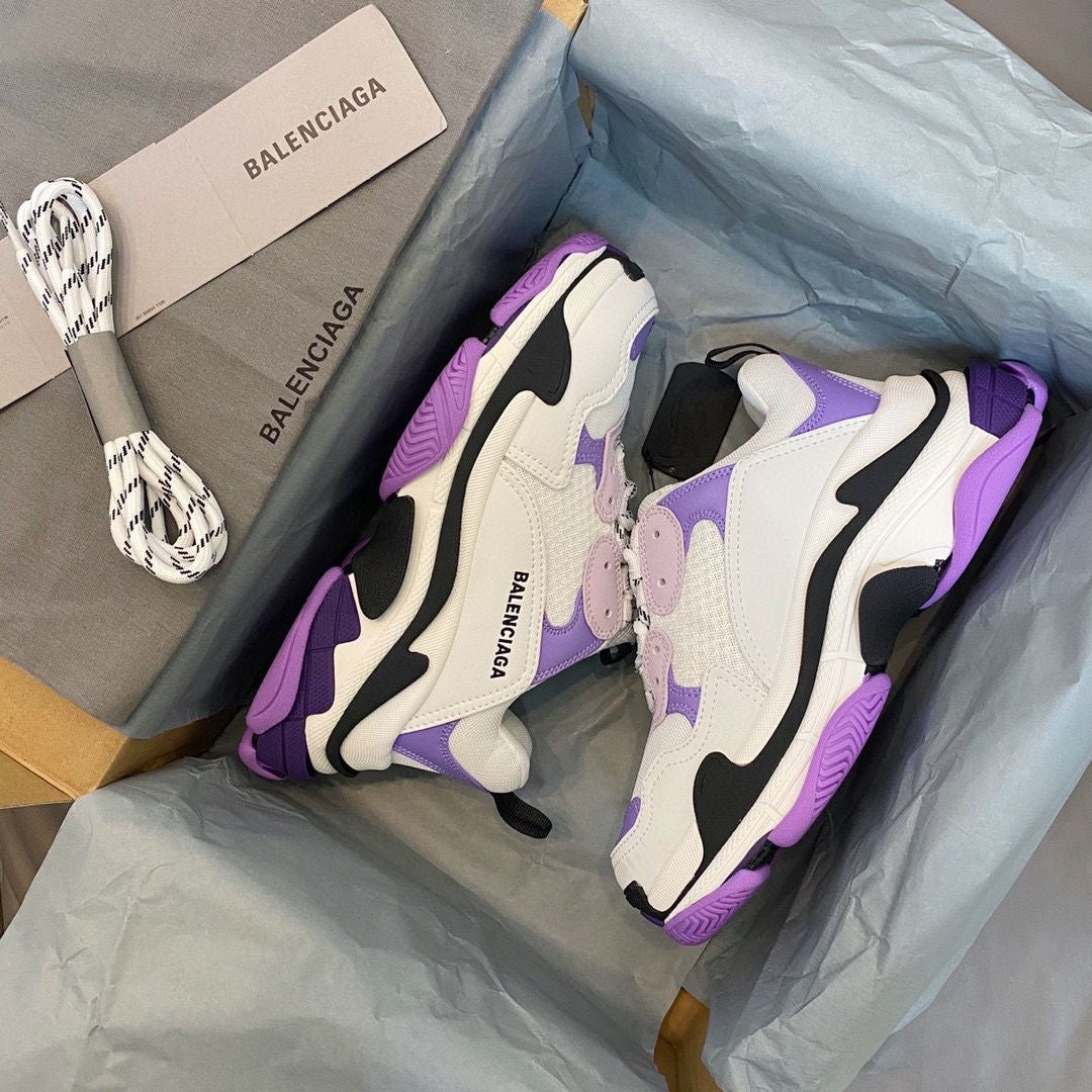 BALENCIAGA