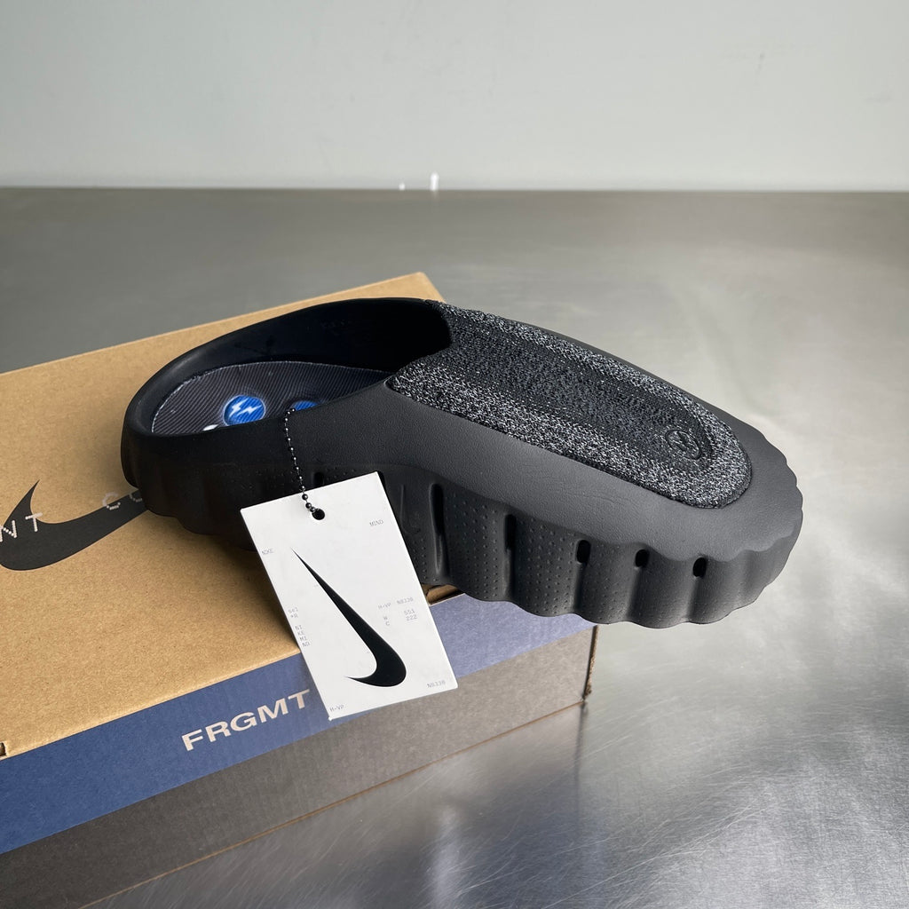 Chinelo NIKE