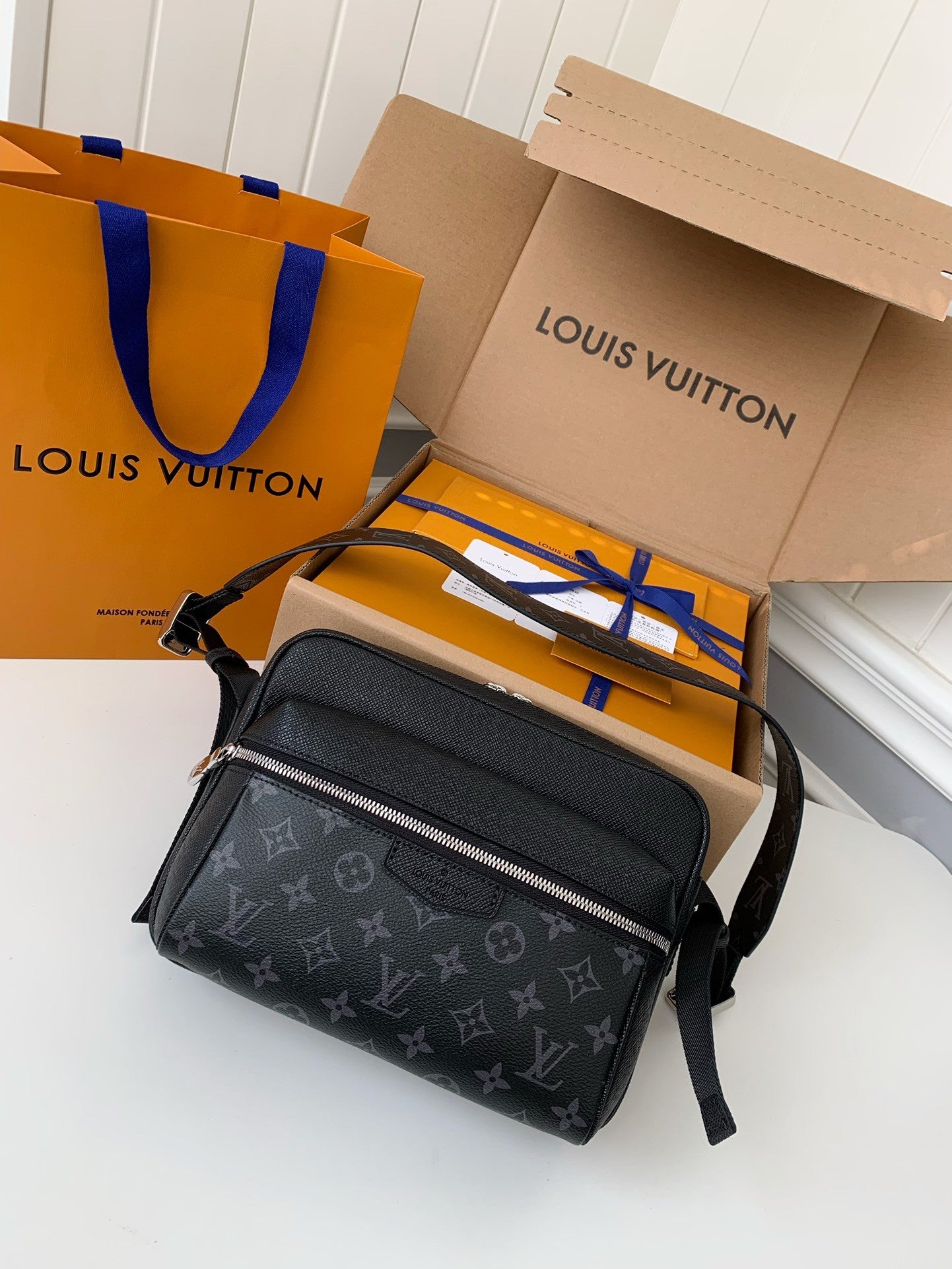 Bolsa LV