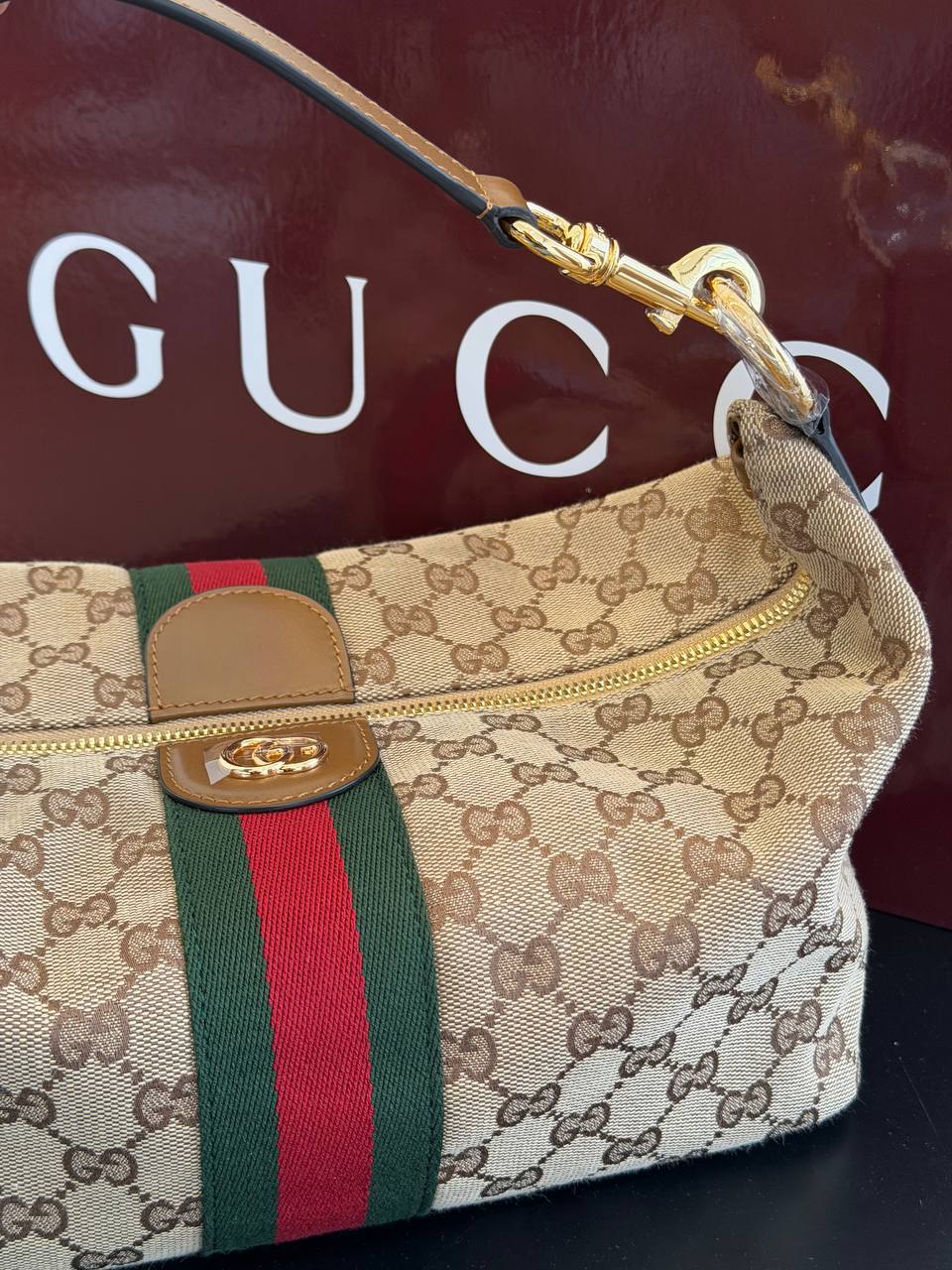 GUCCI