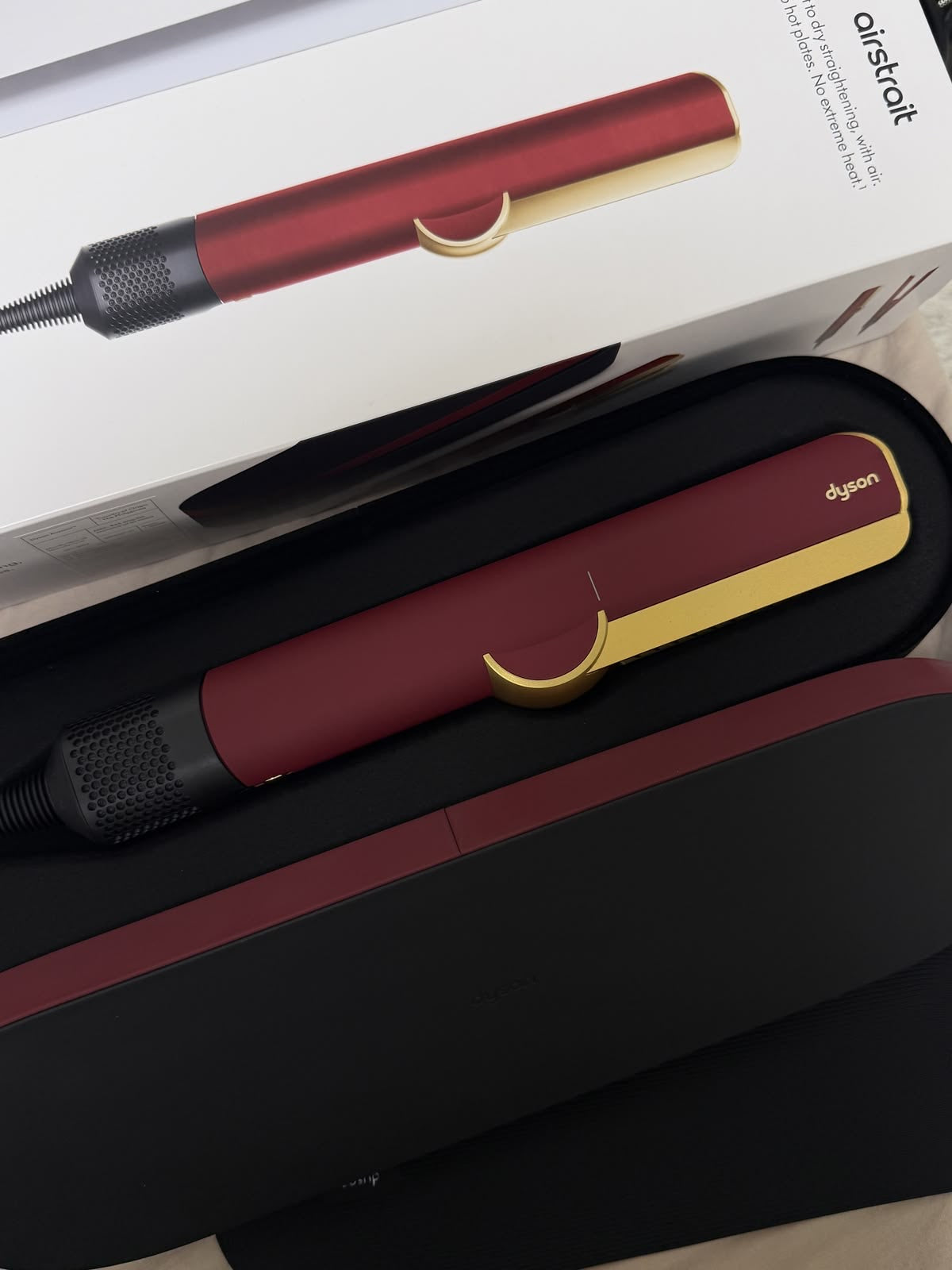 DYSON