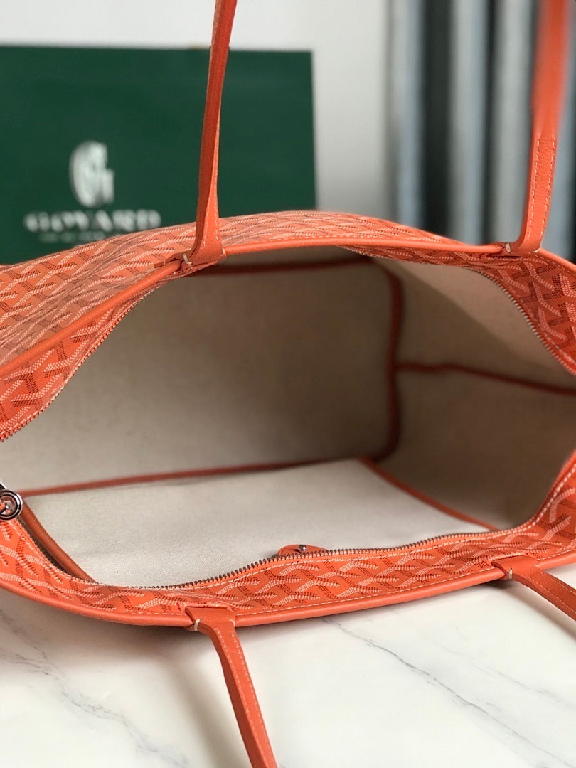 Mala GOYARD