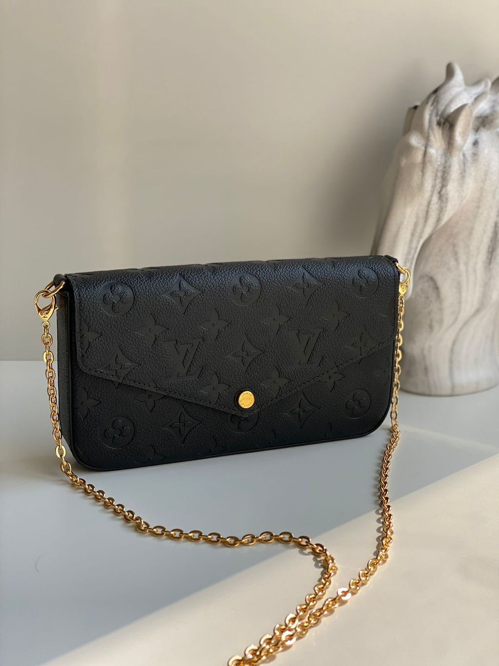 Bolsa LV