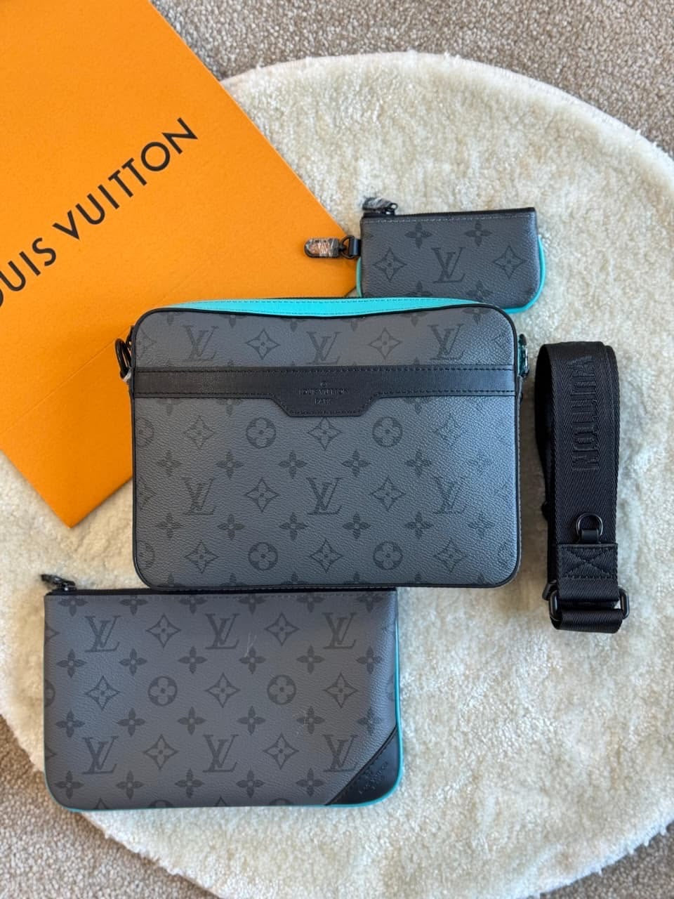 Bolsa Masculina LV