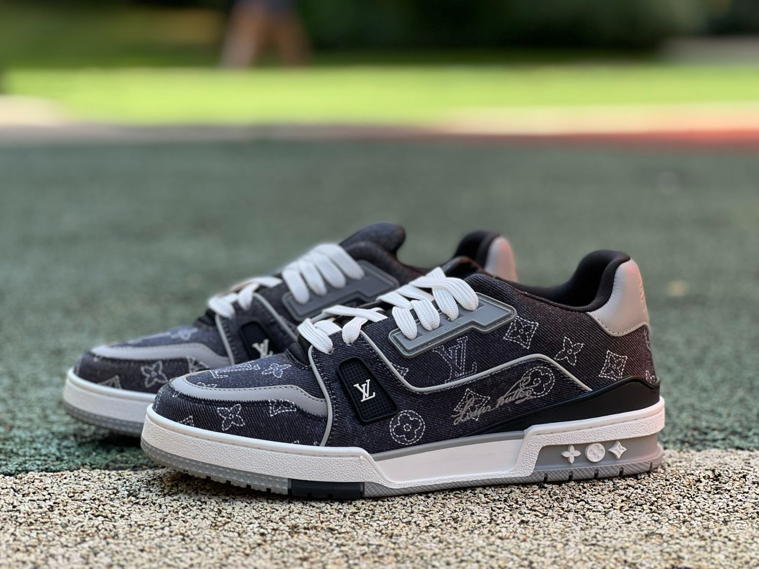 LV Trainer