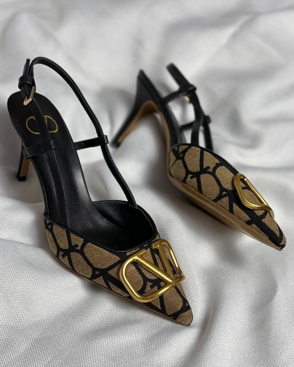 VALENTINO