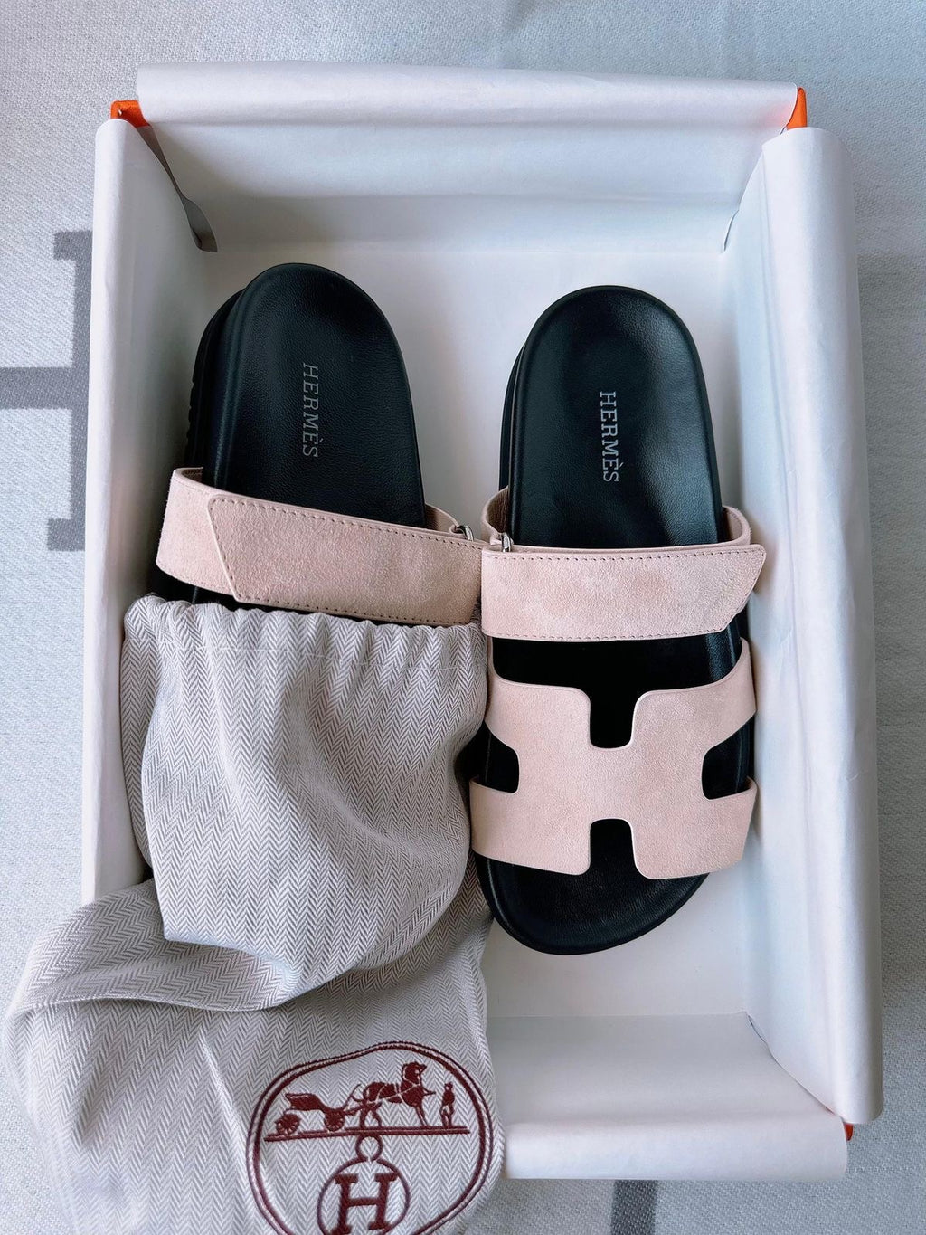 HERMÈS