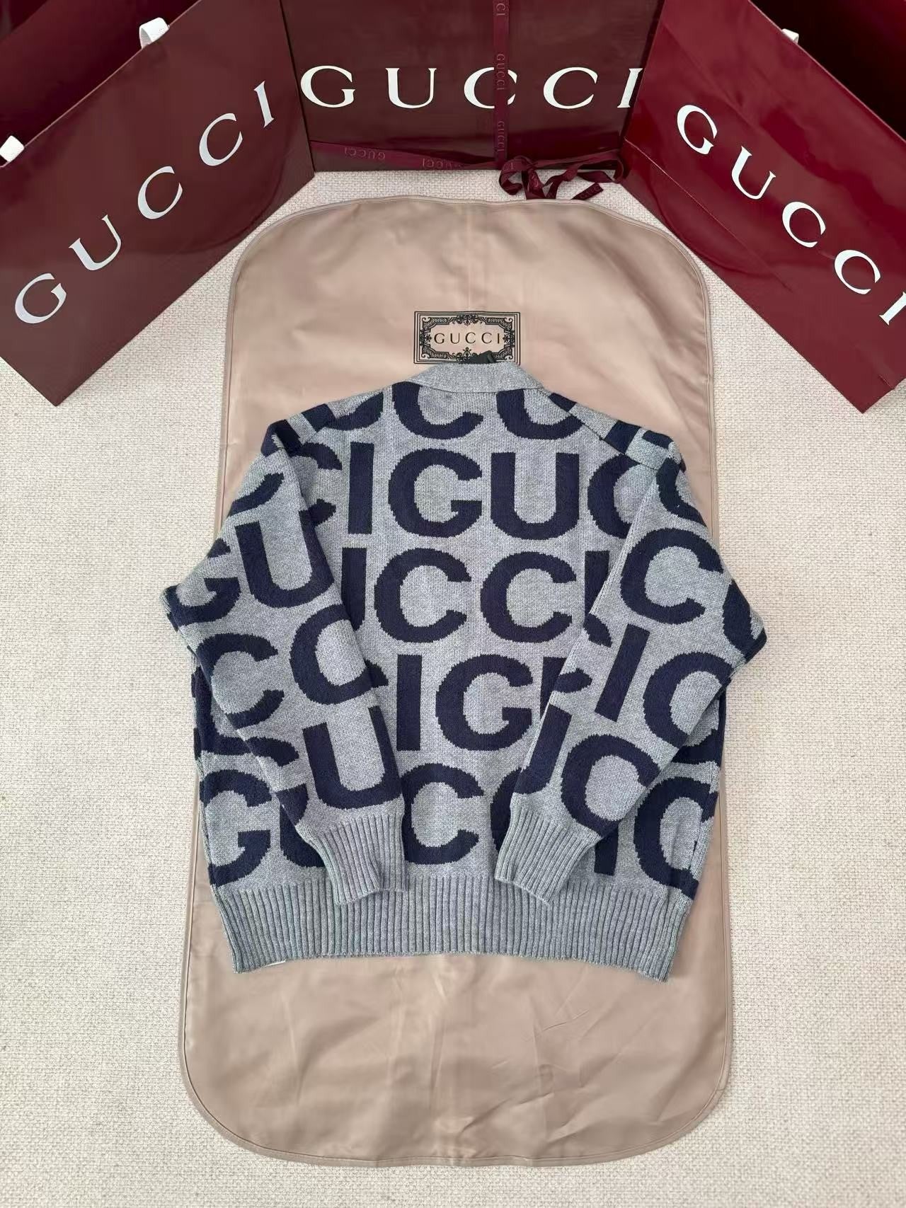 Casaco malha GUCCI