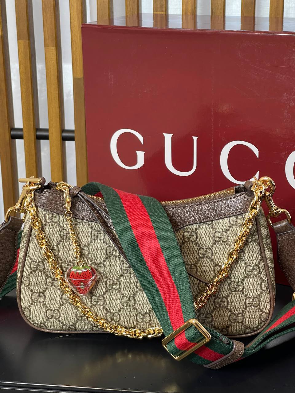 GUCCI
