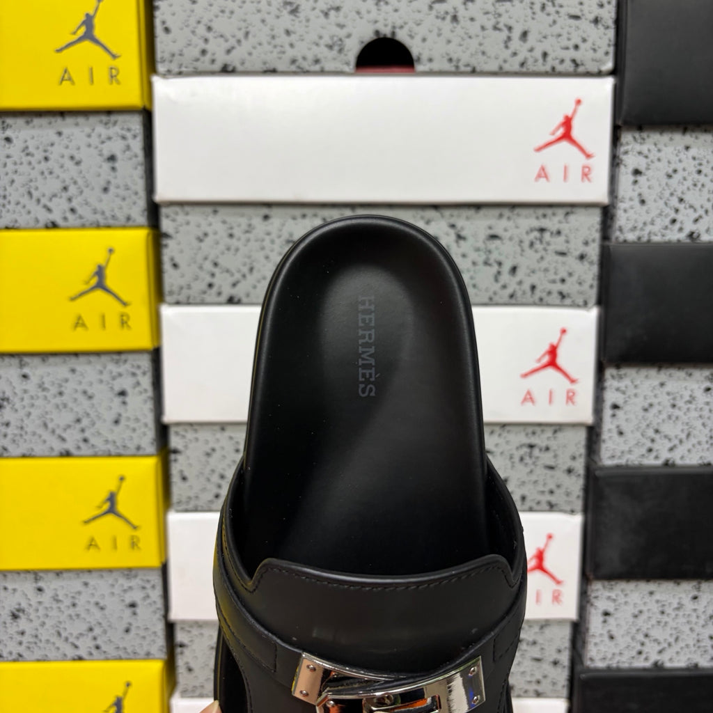 Chinelo HERMÈS