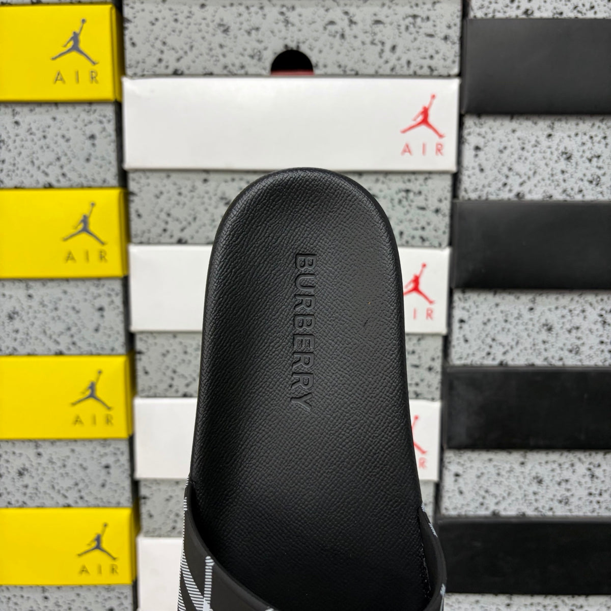 Chinelo BURBERRY