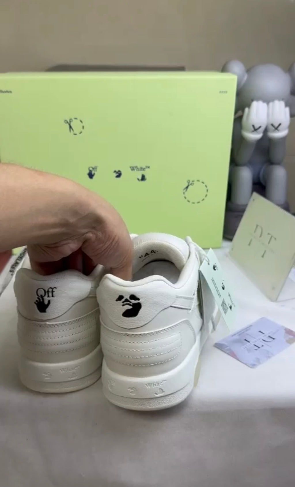 Sapatilhas OFF-WHITE