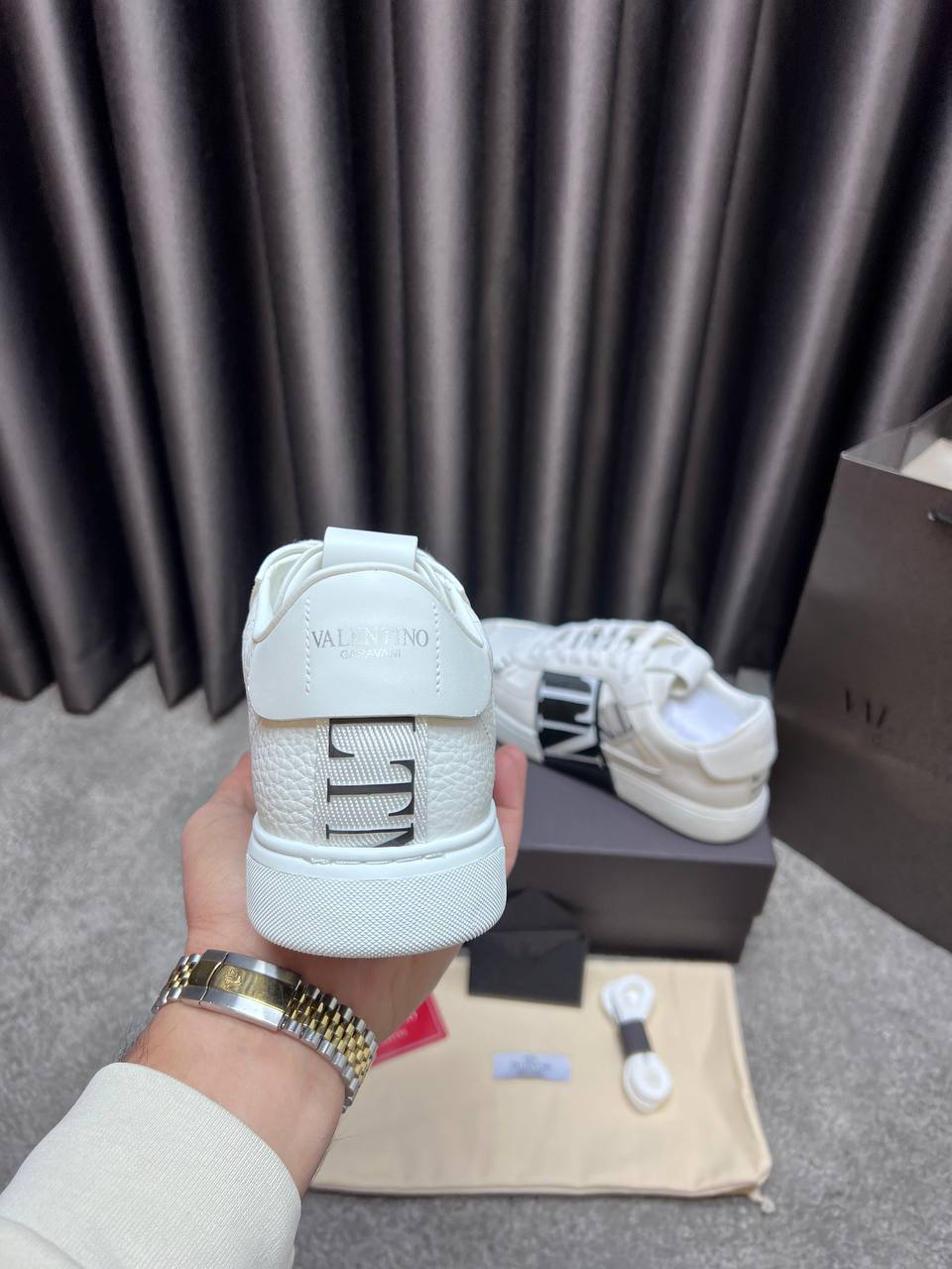 VALENTINO