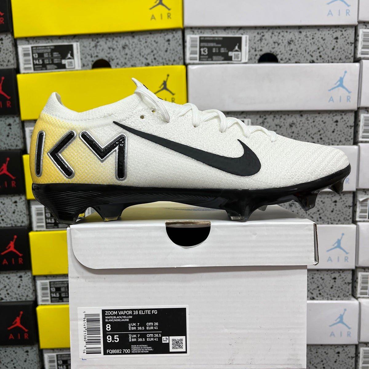 Chuteiras Nike Zoom Vapor 16 Elite FG White/Black/Lemon