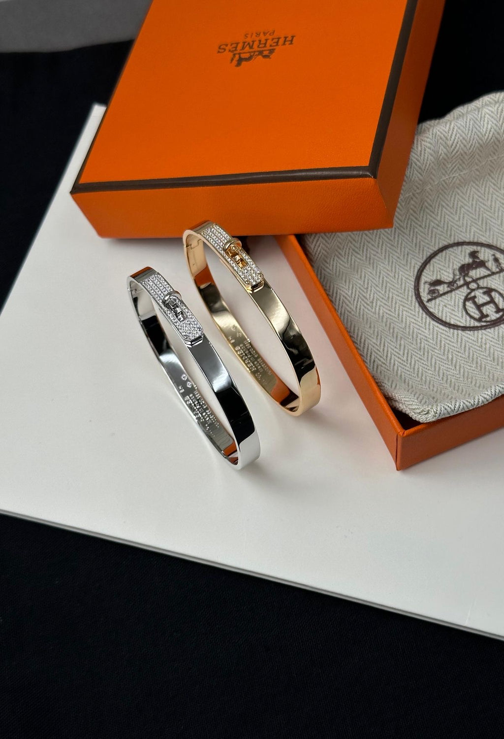 HERMÈS