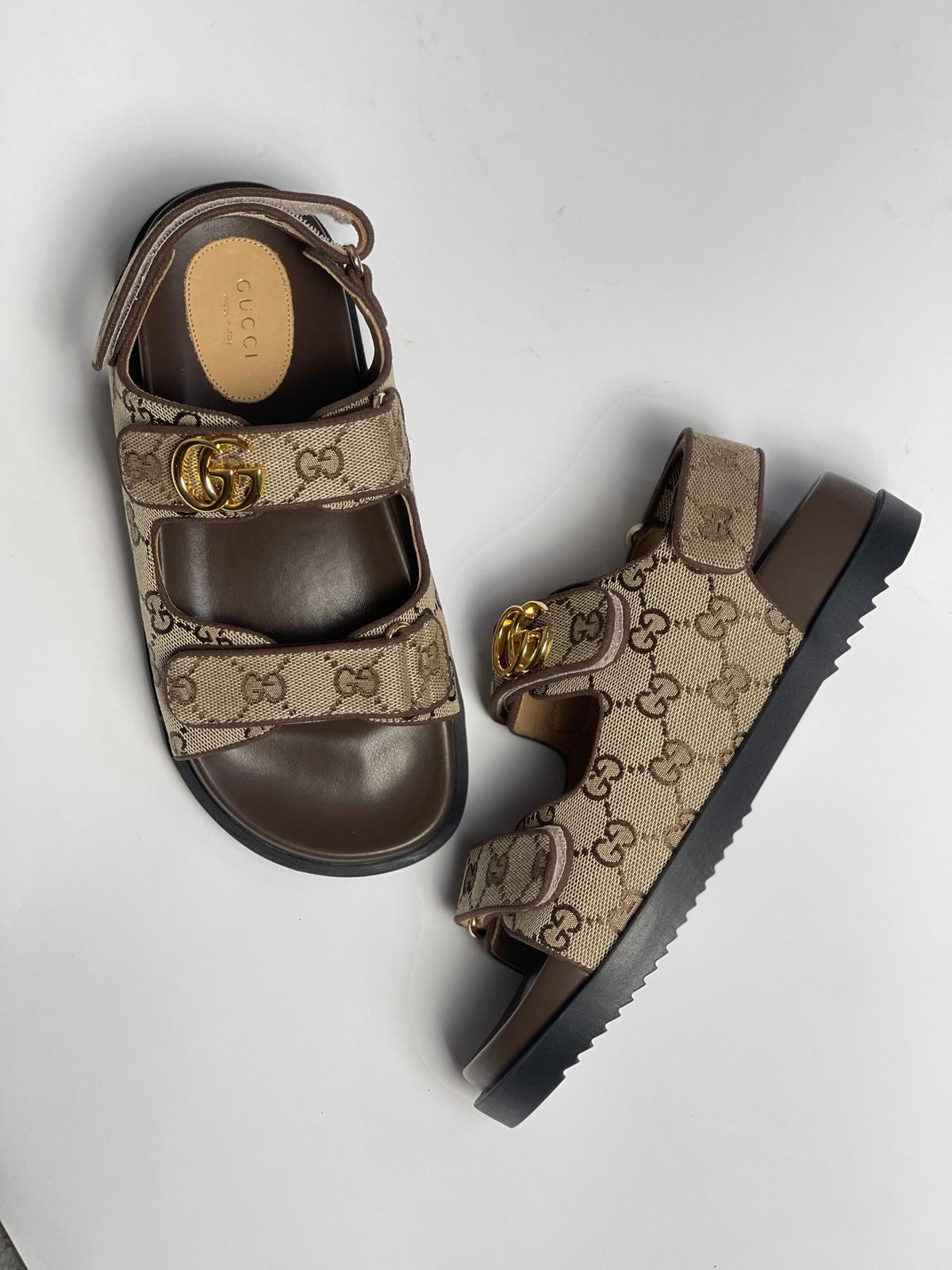 Sandálias GUCCI