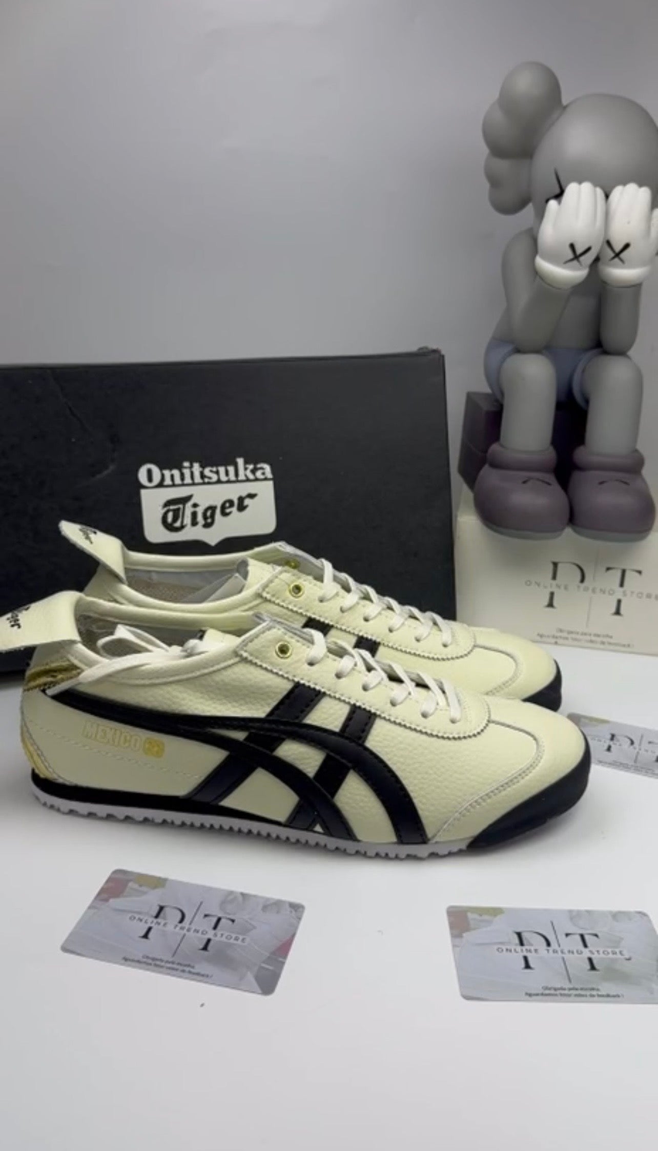 Onitsuka Tiger Mexico 66 Slip-On Branco/Preto