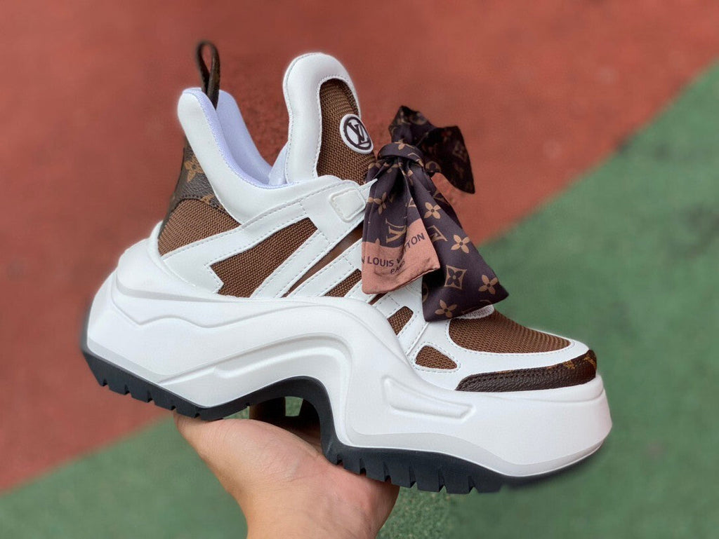 LV