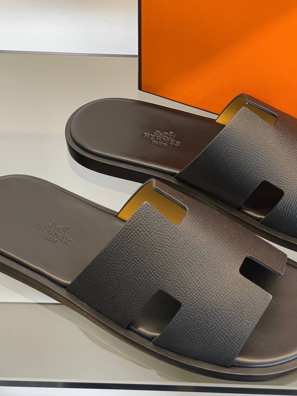 Chinelo HERMÈS